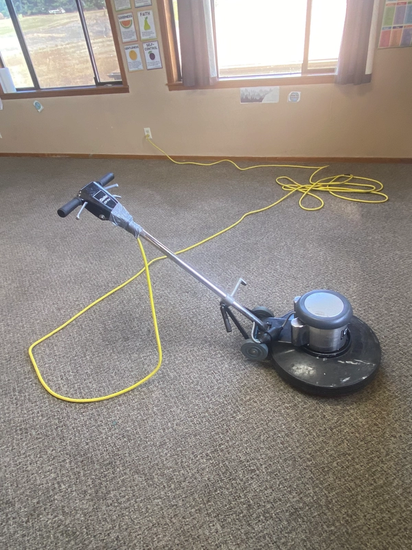 Professional carpet cleaning in Stayton Oregon by Moonlight Maintenance
